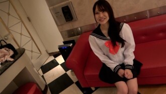 Perjaka Jepang Dalam Perjalanan Pemandian Air Panas Untuk Merayakan Kepergian Kotobuki